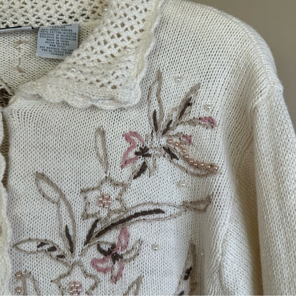 Cottagecore Cardigan Sweater Embroidered Beaded Women PETITE LARGE Pearls Floral - Picture 7 of 14